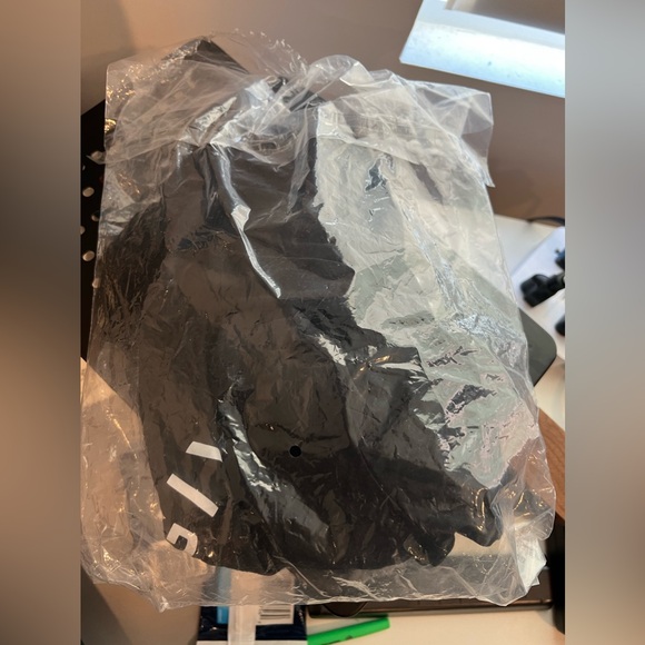 Brand New Givenchy Reflective Logo T-Shirt - Picture 7 of 7